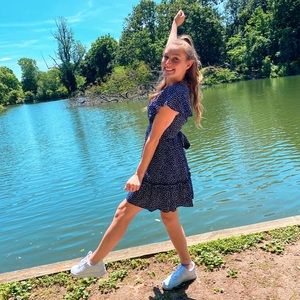 Meet your Posher, Kayla